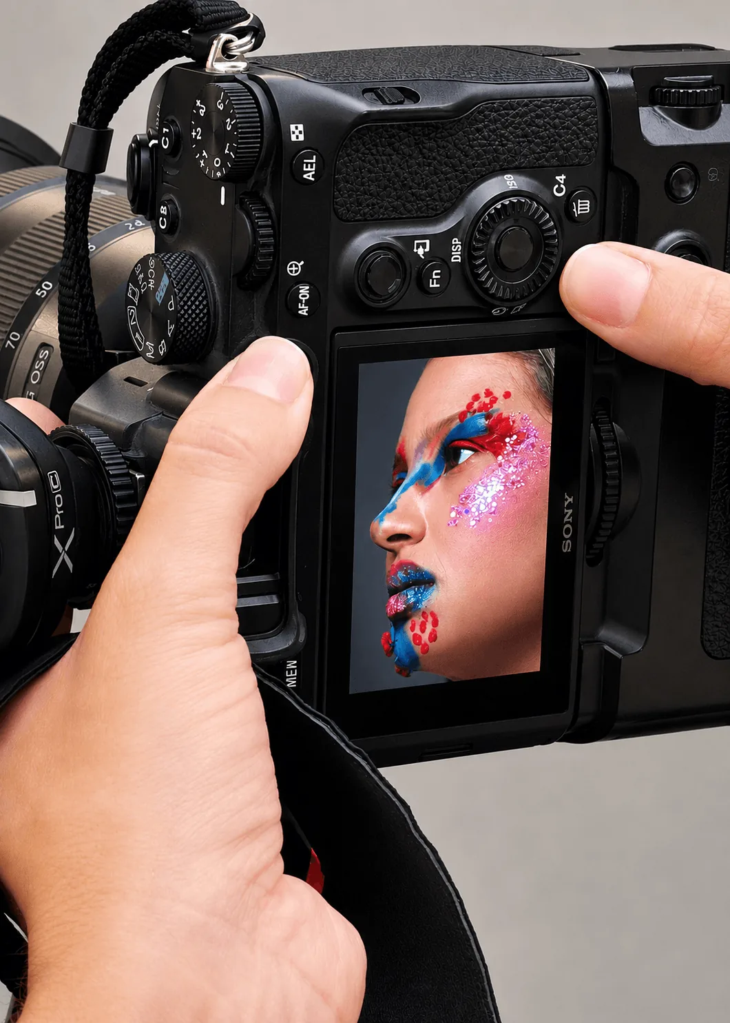 Camera capturing a dramatic editorial makeup look — Professional Makeup Artistry Program, Büchner Haus Academy
